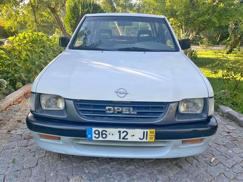 Opel Campo • 1998 • 237,000 km 2