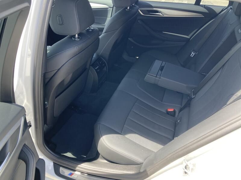 BMW 5 Series • 2023 • 19,800 km 23