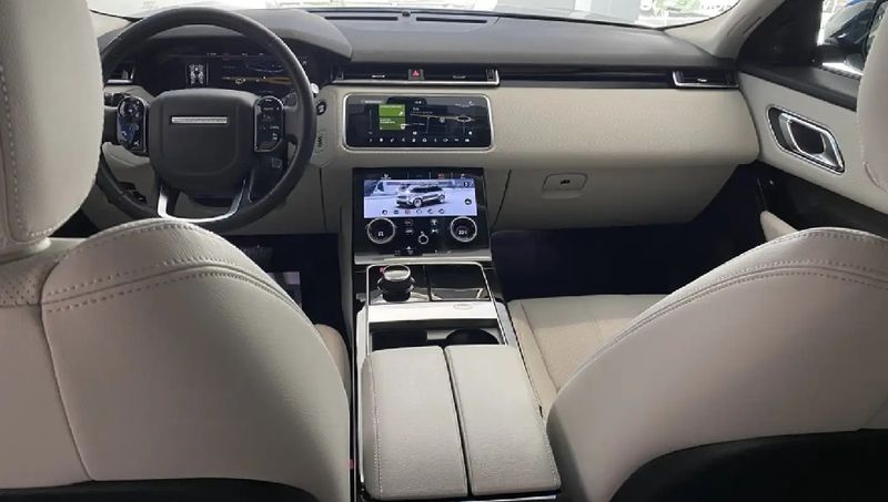 Land Rover Range Rover Velar • 2018 • 117,000 km 5