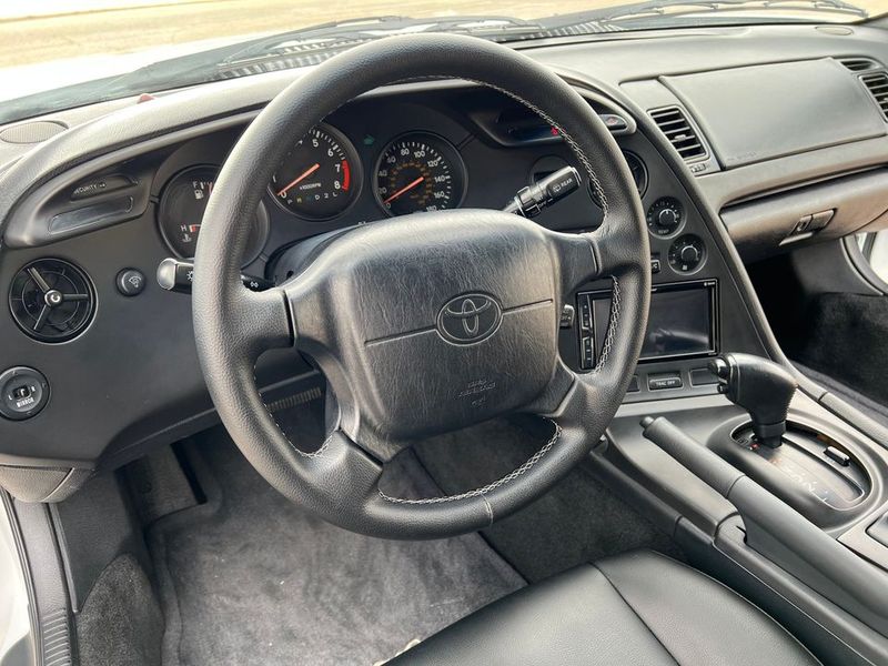 Toyota Supra • 1993 • 40,000 km 5