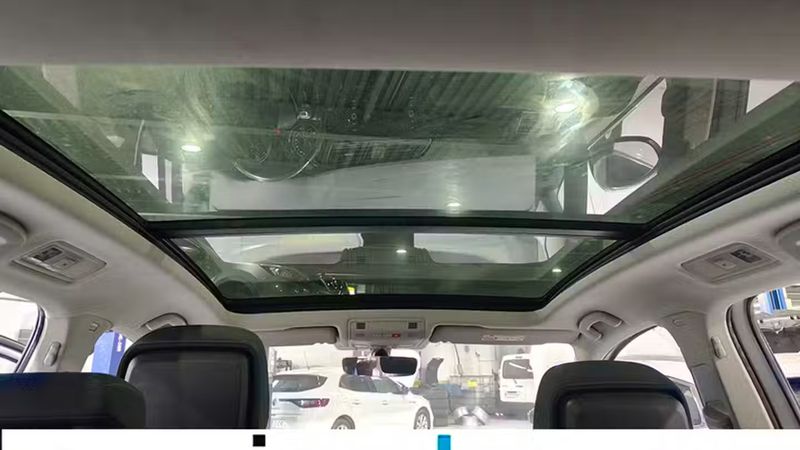 Volkswagen Touran • 2021 • 52,948 km 11