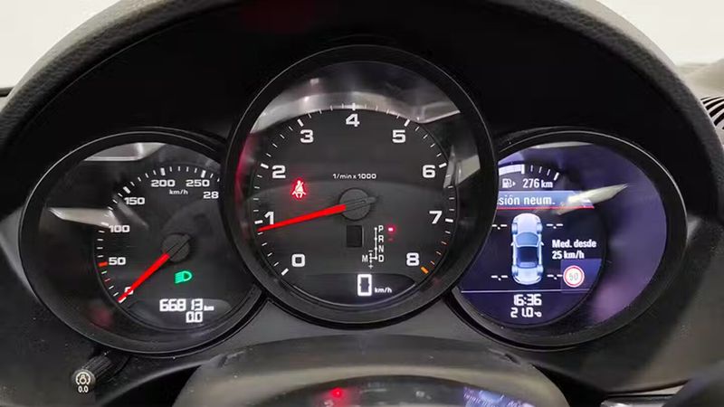 Porsche Boxster • 2019 • 66,813 km 25