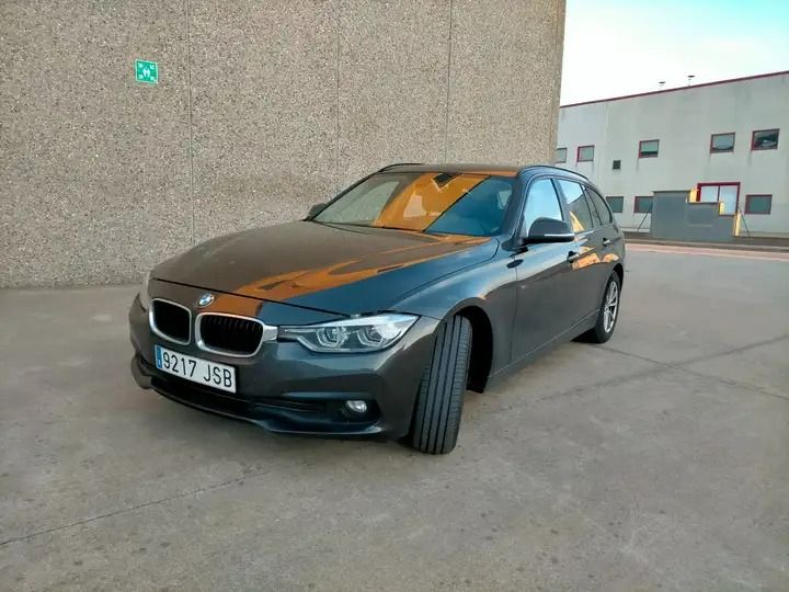 BMW 3 Series • 2016 • 99,000 km 2