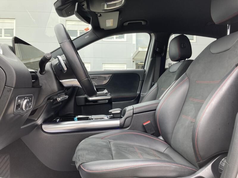 Mercedes-Benz GLA • 2020 • 69,183 km 26