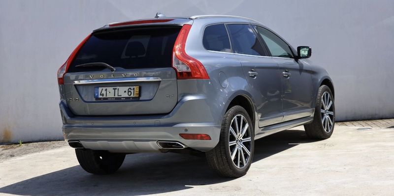 Volvo XC60 • 2017 • 125,000 km 2