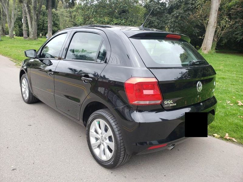 Volkswagen Gol • 2019 • 70,000 km 3