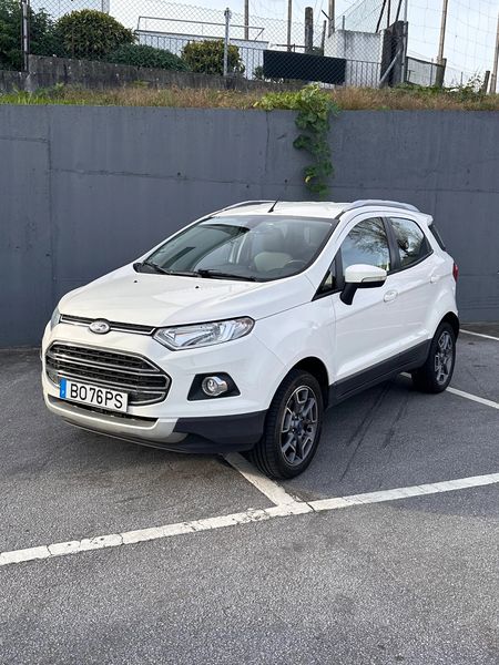 Ford Escort • 2015 • 140,000 km 1