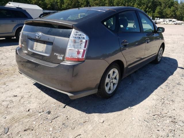 Toyota Prius • 2008 • 2 km 4