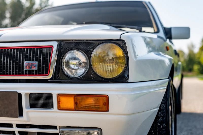 Alfa Romeo GT • 1991 • 139,600 km 8