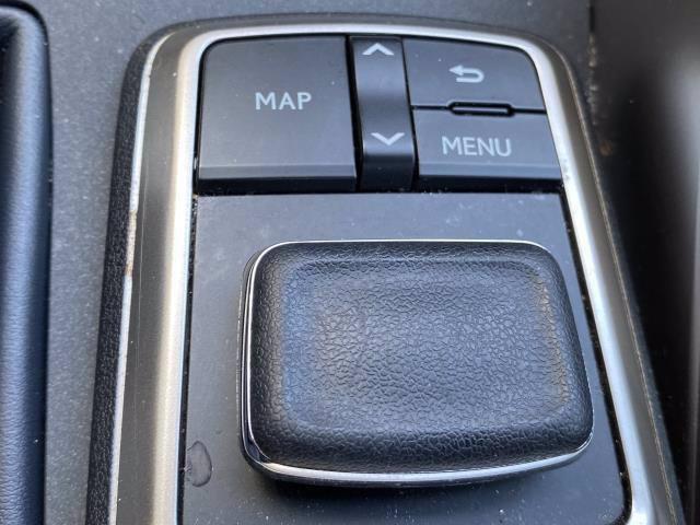 Lexus IS • 2018 • 27,365 km 21