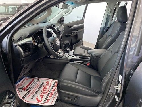Toyota Hilux • 2021 • 30,000 km 2