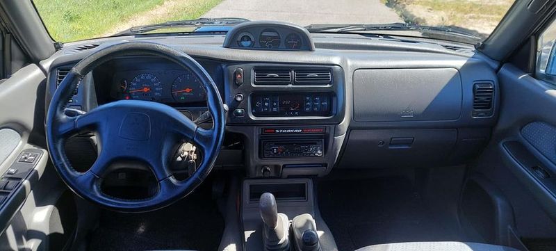 Mitsubishi L200 • 2002 • 120,000 km 4