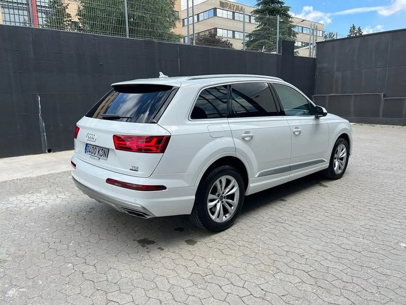 Audi Q7 • 2018 • 60,000 km 6