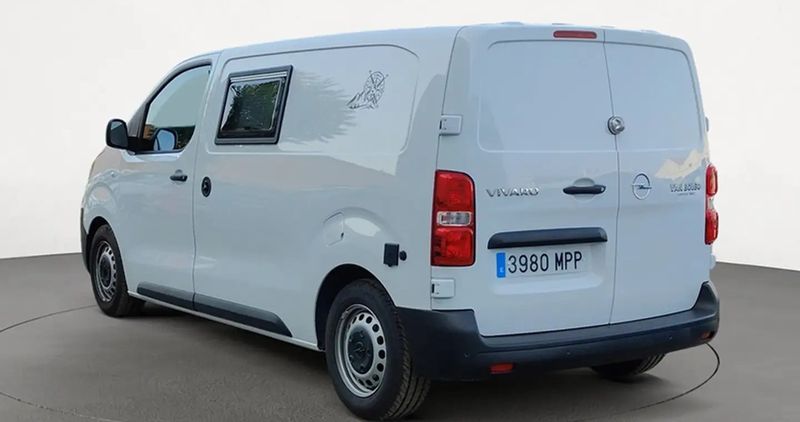 Opel Vivaro • 2024 • 5,292 km 4
