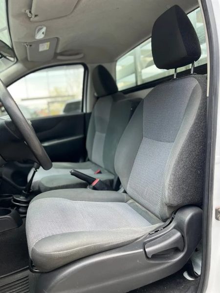 Nissan NP300 Pickup • 2022 • 7,500 km 2