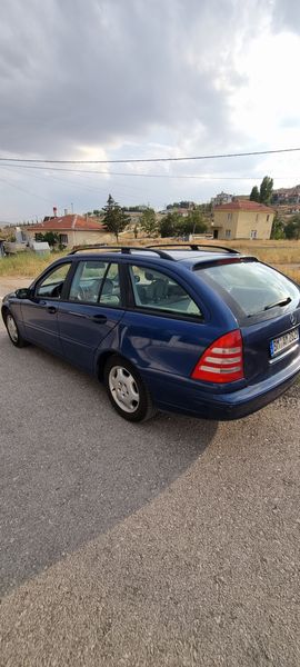 Mercedes-Benz C-Class • 2002 • 237,000 km 13
