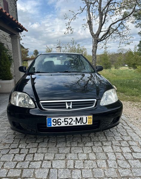 Honda Civic • 1999 • 143,000 km 1