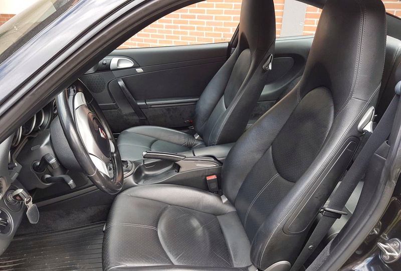 Porsche 911 • 2006 • 150,000 km 7