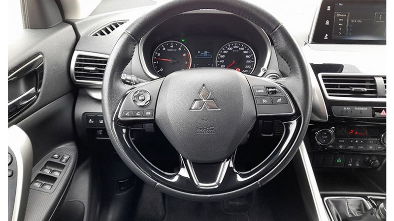 Mitsubishi Eclipse • 2020 • 41,580 km 9