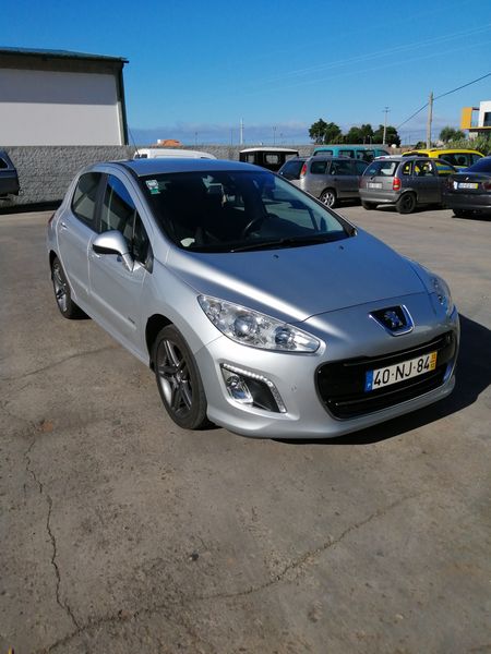 Peugeot 308 • 2012 • 128,000 km 6