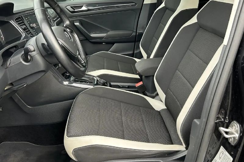 Volkswagen T-Cross • 2018 • 102,400 km 8