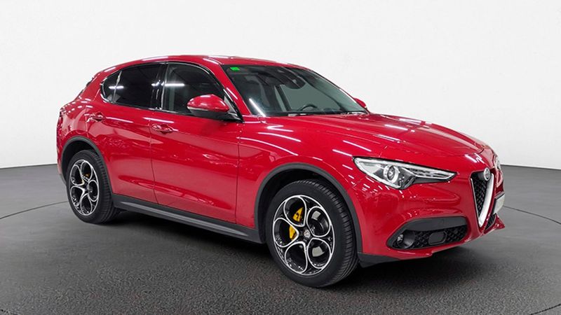 Alfa Romeo Stelvio • 2019 • 88,397 km 1