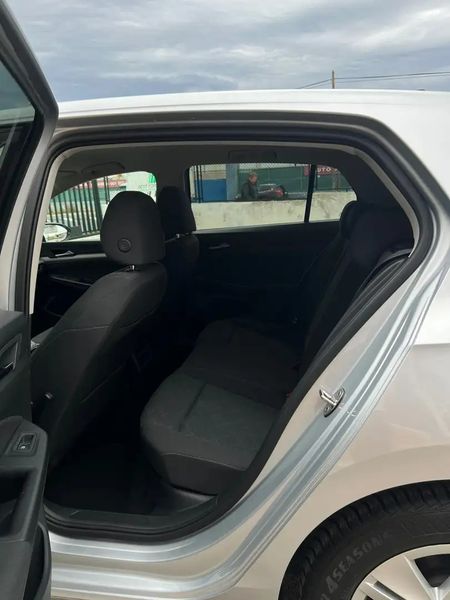 Volkswagen Golf • 2020 • 40,000 km 6