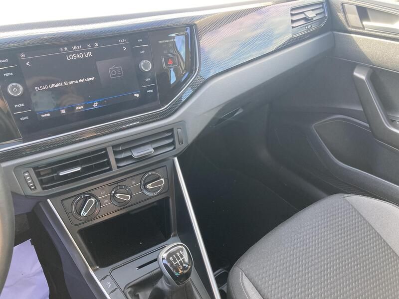 Volkswagen Polo • 2022 • 24,689 km 28
