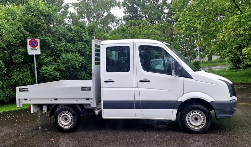 Volkswagen Crafter • 2013 • 75,000 km 3