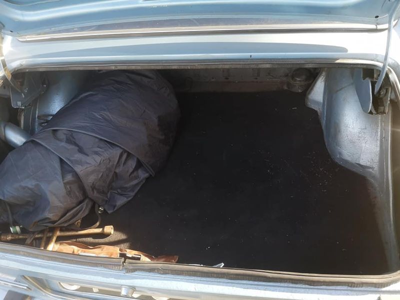 Peugeot 508 • 1978 • 247,000 km 2