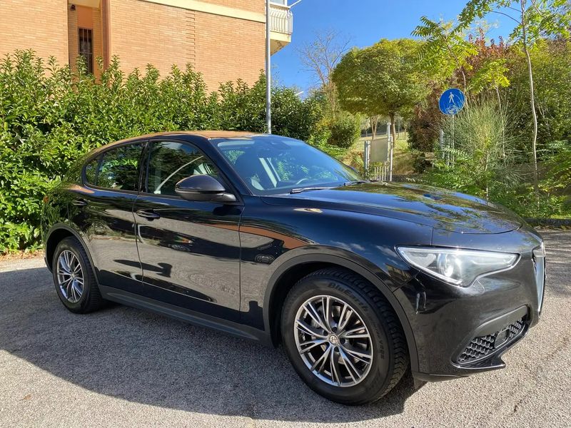 Alfa Romeo Stelvio • 2019 • 125,000 km 2