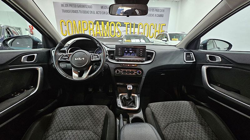 Kia Cee`d • 2022 • 29,412 km 5