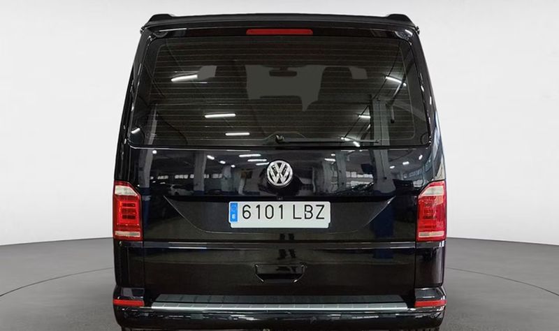 Volkswagen California • 2019 • 76,600 km 13