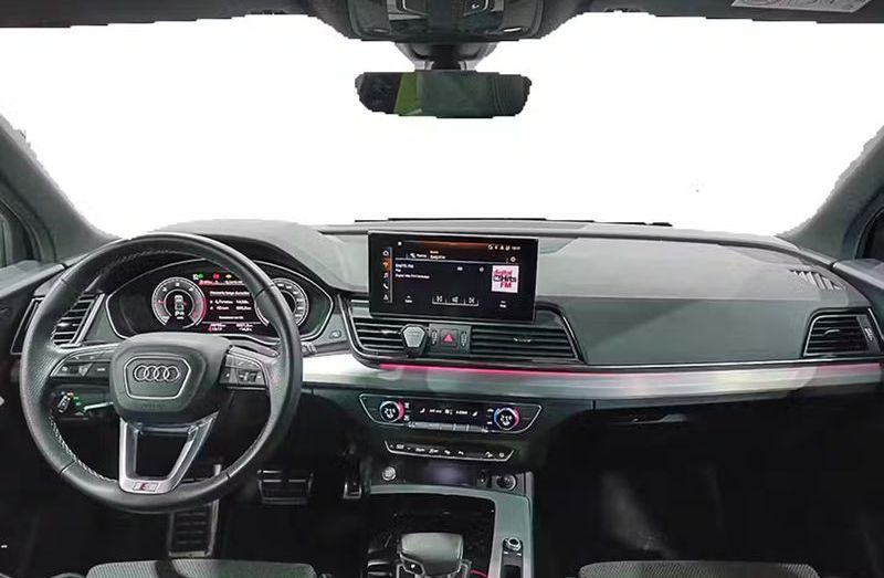 Audi Q5 • 2023 • 40,000 km 5