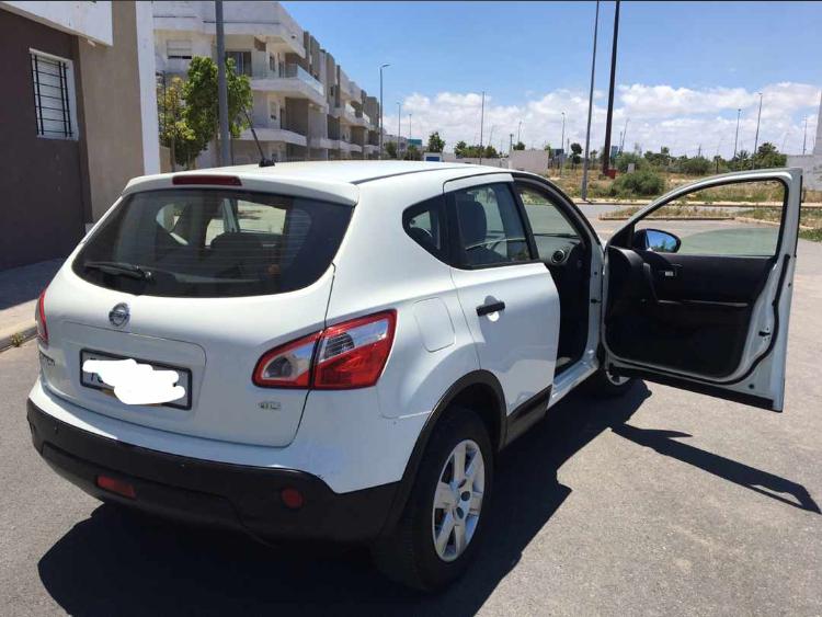 Nissan Qashqai • 2012 • 120,000 km 2