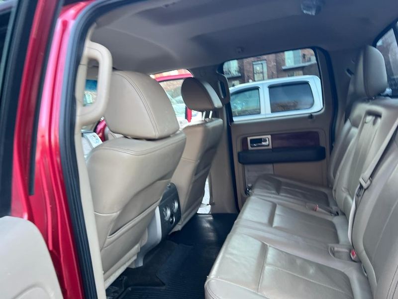 Ford F-150 • 2010 • 165,000 km 12