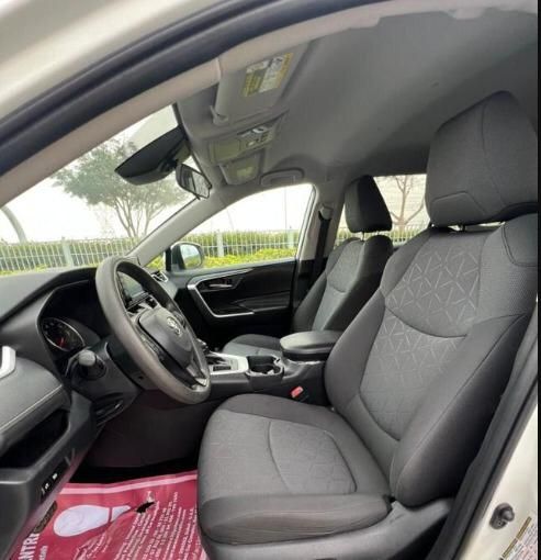 Toyota RAV4 • 2021 • 21,900 km 2