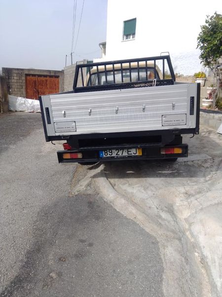Toyota Hilux • 1994 • 300,000 km 3