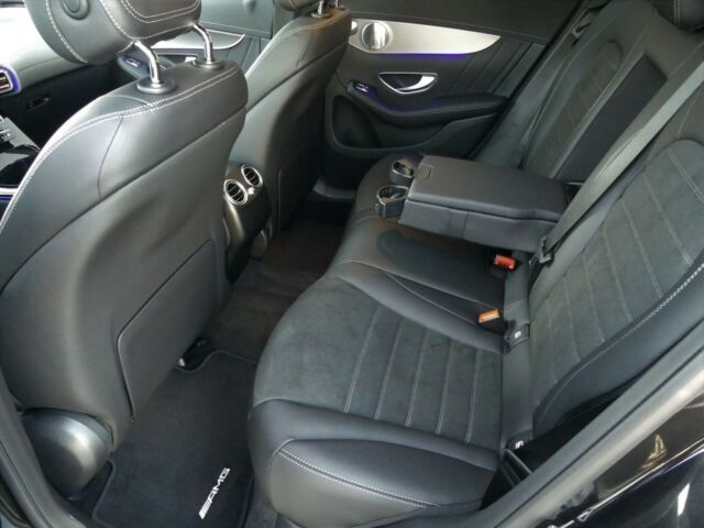 Mercedes-Benz E • 2020 • 34,000 km 6