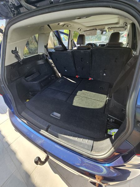 BMW Rad 2 Gran Tourer • 2019 • 91,900 km 9