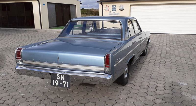 Plymouth Voyager • 1980 • 70,000 km 6