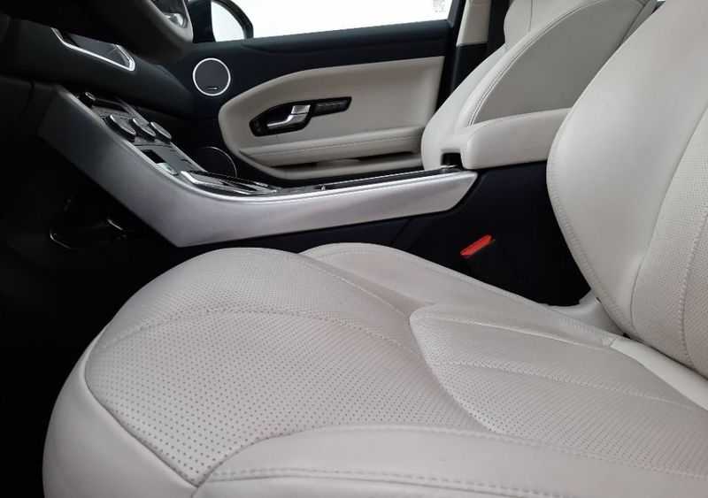 Land Rover Range Rover Evoque • 2015 • 138,000 km 4