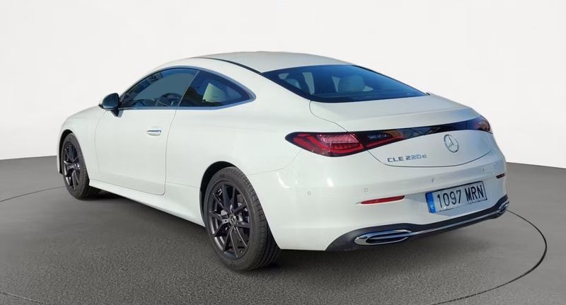 Mercedes-Benz E Coupé • 2024 • 12,553 km 2