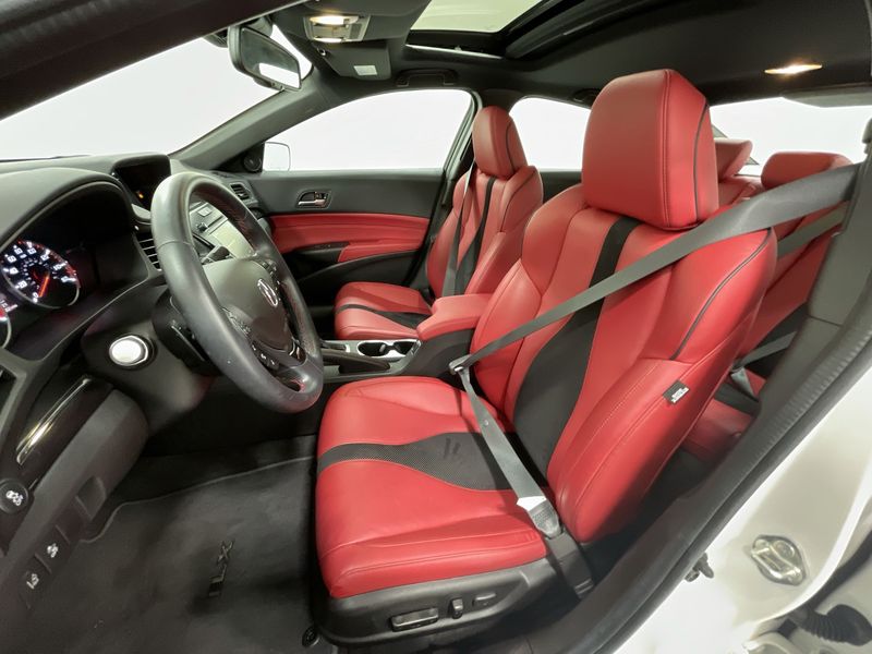 Acura ILX • 2019 • 10,852 km 6