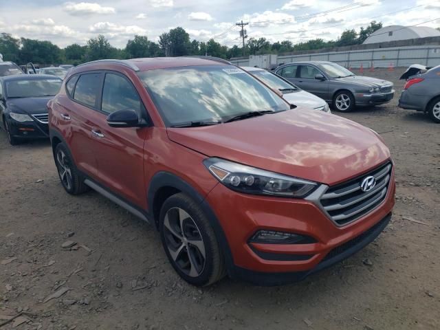 Hyundai Tucson • 2017 • 10,000 mi 1