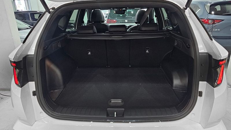 Hyundai Tucson • 2023 • 19,631 km 8