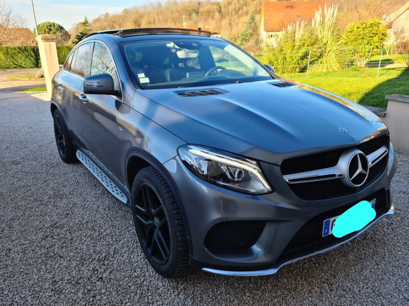 Mercedes-Benz GLE-Class Coupe • 2018 • 83,700 km 1