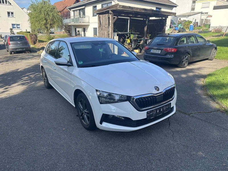Škoda Rapid • 2019 • 182,500 km 3