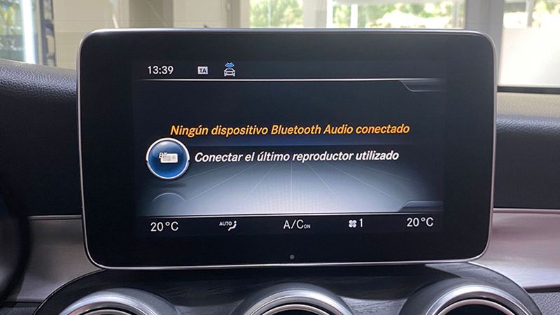 Mercedes-Benz C-Class • 2018 • 84,652 km 25