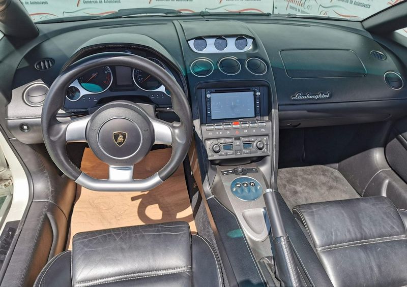 Lamborghini Aventador S • 2007 • 70,000 km 3